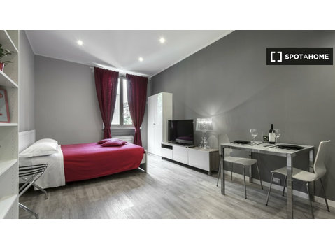 Apartamento estúdio para alugar em Simonetta, Milão - Apartamentos