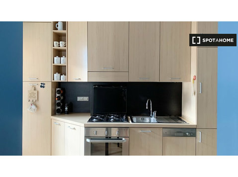 Studio à louer à Vigentino, Milan - Appartements
