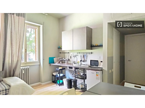 Studio for rent in Barona, Milan - Apartments
