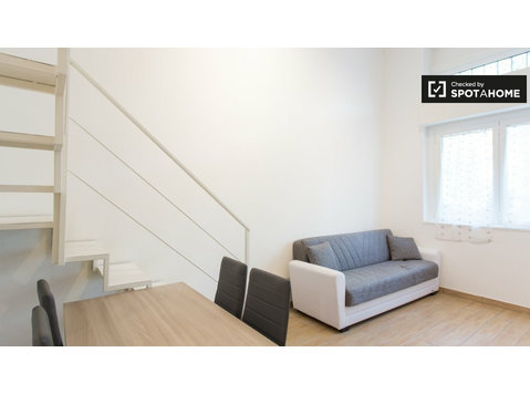 Monolocale in affitto a De Angeli, Milano - Appartamenti