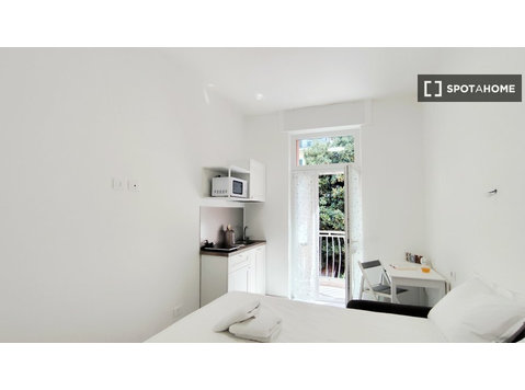 Studio à louer à Loreto, Milan - Appartements