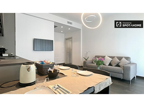 Washington, Milano'da kiralık şık 1 odalı daire - Apartman Daireleri