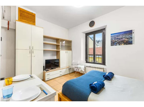 Via Aleardi 3 - Apartmani
