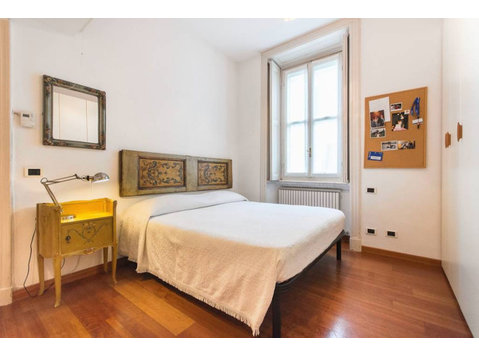 Via Giuseppe Meda, Milan - Apartments