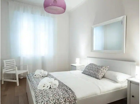 Via Olmetto, Milan - Apartments
