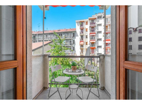 Via Paullo, Milan - Apartments