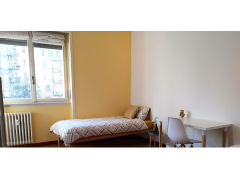 Viale Campania 29 - Twin Room 4 for double use - شقق