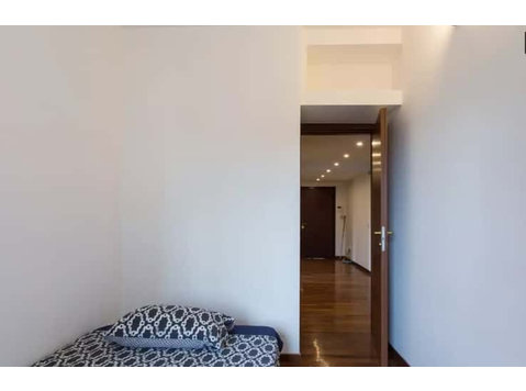 Viale Tibaldi 56- Room 3 - Apartments