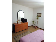 Room in Via Val di Fassa, San Benedetto del Tronto for 75… - Mieszkanie