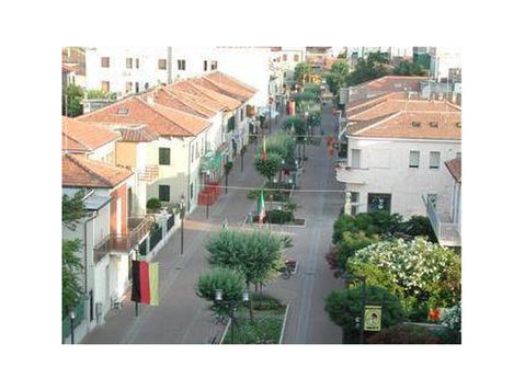 Piso paseo marítimo Marotta (3) - Alquiler Vacaciones