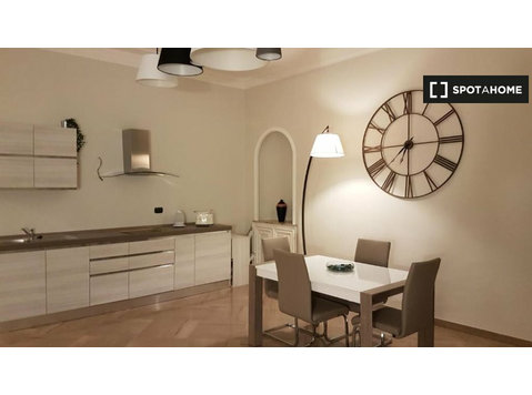 2-bedroom apartment for rent in San Salvario - شقق