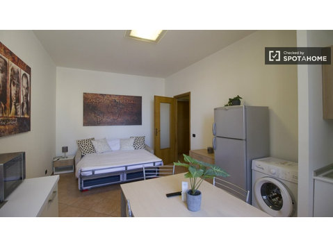 Studio apartment for rent in Turin - 公寓