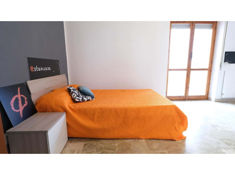 Via Cordedda 4 - Stanza 62 - Apartments