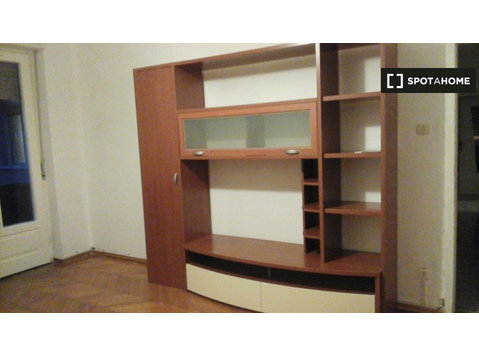 Room for rent in 4-bedroom apartment in Le Albere, Trento - 임대