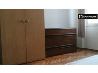 Room for rent in 4-bedroom apartment in Le Albere, Trento - За издавање