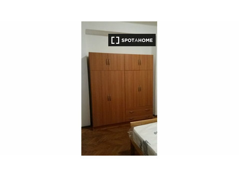 Room for rent in 4-bedroom apartment in Le Albere, Trento - 空室あり