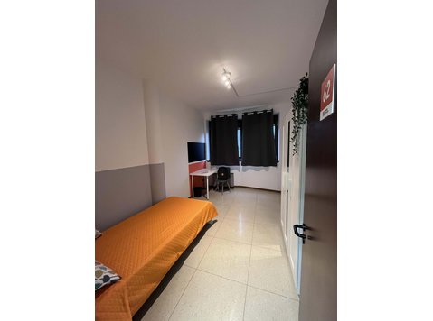 Via Del Brennero 136 - Stanza 62 - Apartments