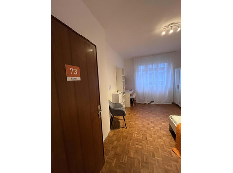 Viale Verona 65 - Stanza 73 - Apartments