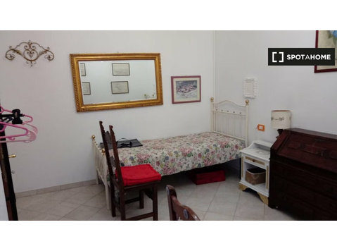 Apartamento de 1 dormitorio en alquiler en Rifredi, Firenze - Pisos