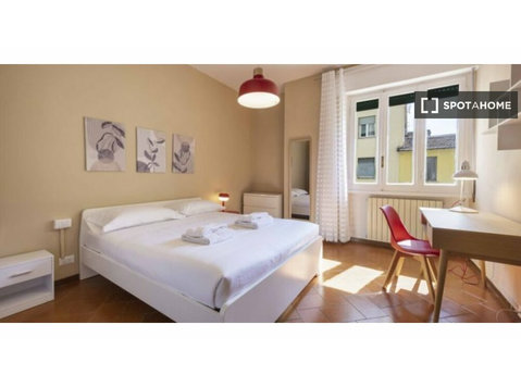 Appartamento con 3 camere da letto in affitto a Firenze - Appartamenti