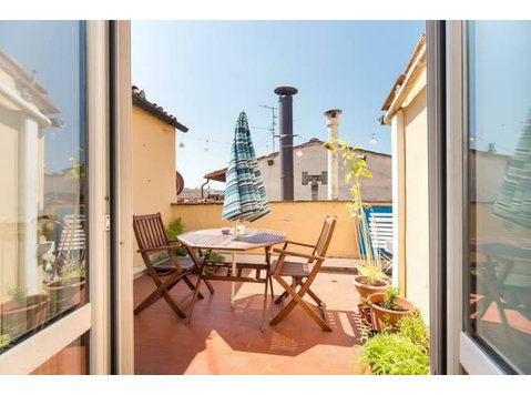 Ricasoli 55 -Stanza Singola in casa con terrazzino sul… - Apartments