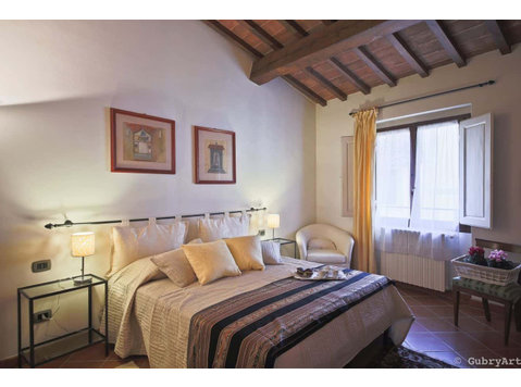 San Frediano House - Apartments