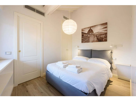 Santa Croce Top - Apartments