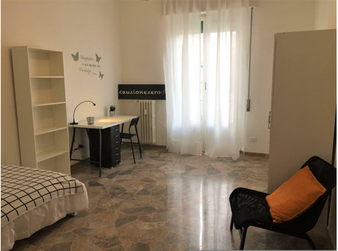 Stanza 44 - Apartments