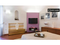 Studio apartment for rent in District 1, Florence - Apartments