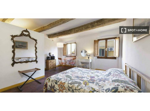 Studio zu vermieten in Duomo-San Giovanni, Florenz - Wohnungen