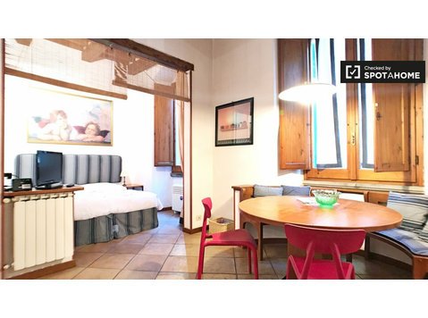 Zwei-Zimmer-Wohnung zu vermieten in Piazza Signoria, Florenz - Wohnungen