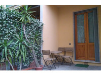 Via Lorenzo Bardelli, Florence - Appartamenti