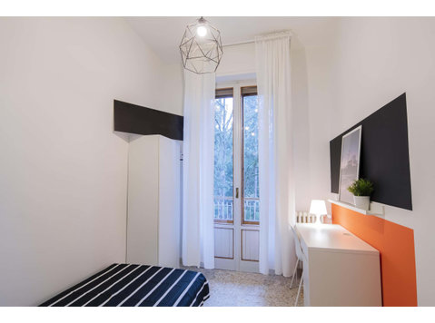 Via Mattioli n 43 - Stanza 9 - Apartments