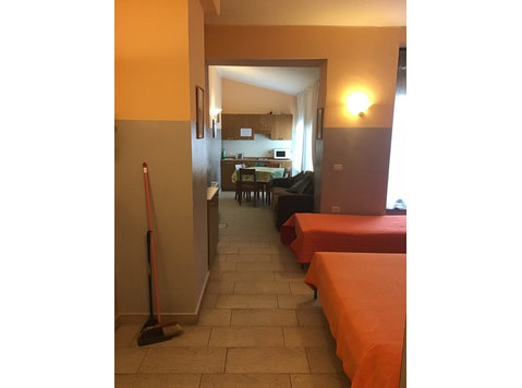 Viale Fratelli Rosselli, Florence - Apartamentos