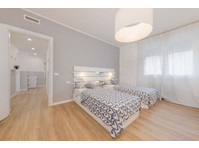 5. 2 ACERO - 10. CARSO 8A - Appartements