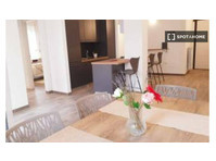 Room for rent in 7-bedroom apartment in Brescia - Te Huur