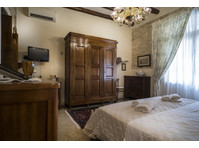 Via Antonio Pisano, Verona - Apartments