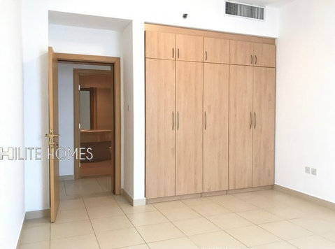 Sea view 3 bedroom apartment in Shaab - Apartments