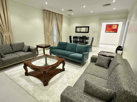 furnished spacious 4  Bedroom in Egaila - Apartamente