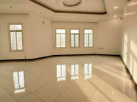 3 Bedroom Floor in Abul Hasaniya - Appartements