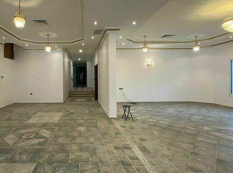 5 bedroom Ground floor Salwa - アパート