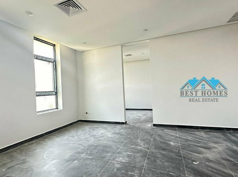 4 BR Floor in Bayan - Appartamenti