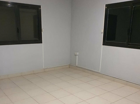 2 bedrooms apartment in Surra - Apartments