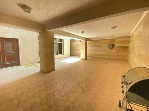 4 Bedroom Duplex in Bayan - Korterid