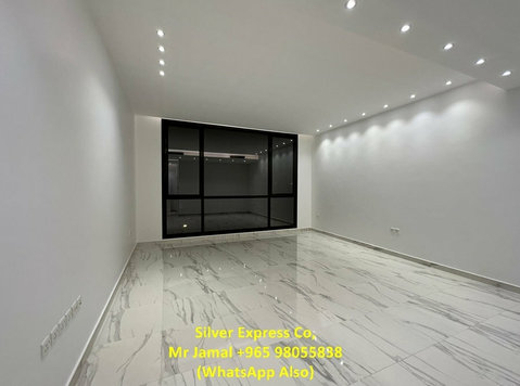 4 Bedroom Modern Villa Floor for Rent in Abu Fatira. - Апартмани/Станови