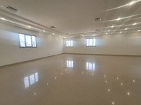 4 Bedroom full floor For Rent in Jabriya - Apartamentos
