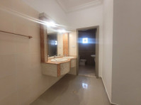 4 Bedroom full floor For Rent in Jabriya - شقق