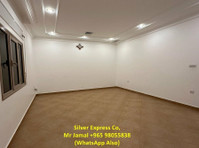4 Master Bedroom Floor for Rent in Mangaf. - Станови