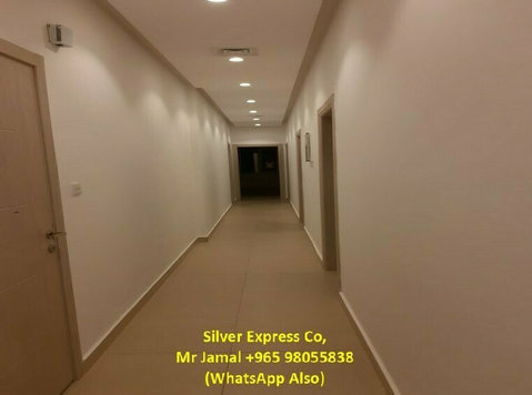 4 Master Bedroom Ground Villa Flat with Balcony in Salwa. - Asunnot