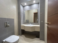 for rent luxury floor in abu fatera 4 bedrooms w 3 balconies - Leiligheter